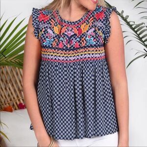 ✨ THML ANTHROPOLOGIE boho gypsy embroidered top✨